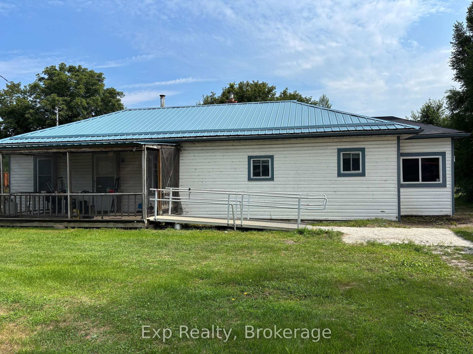 18153 Telephone Road • Ingleside, ON photo 1