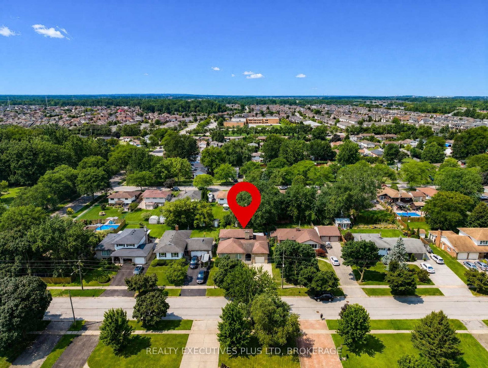 6245 PITTON Road • Niagara Falls, ON photo 2