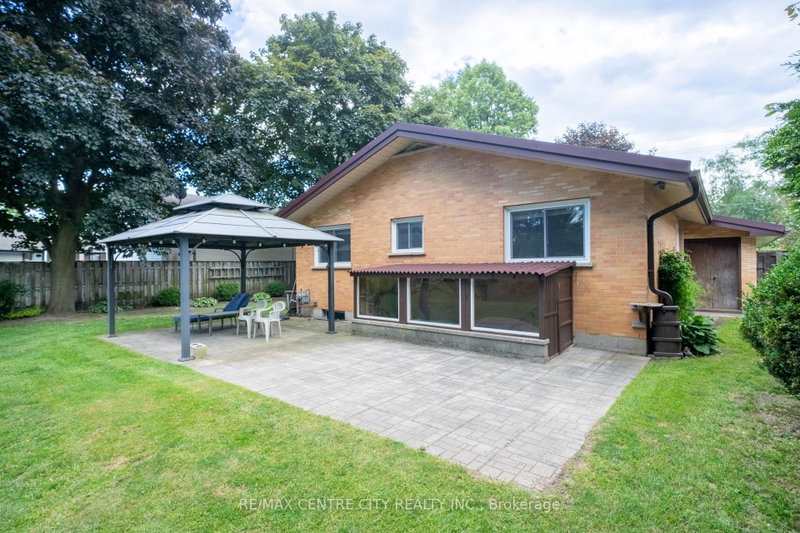 245 Dominion Street