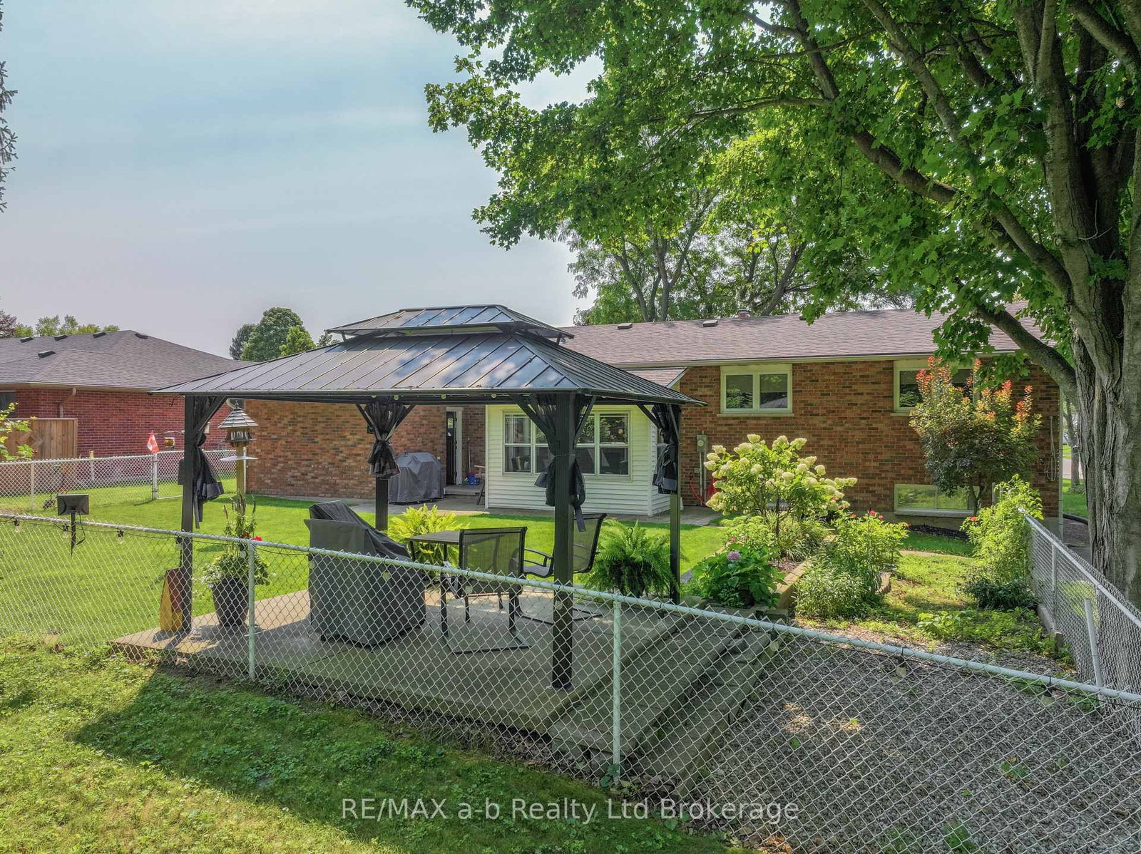 34 Glenridge Road • Tillsonburg, ON photo 30