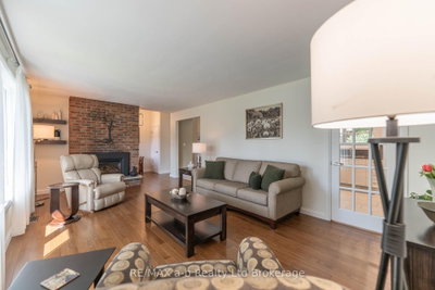 34 Glenridge Road • Tillsonburg, ON photo 9