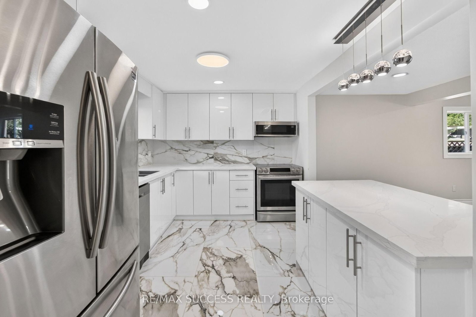 306 Sekura Street • Cambridge, ON photo 21