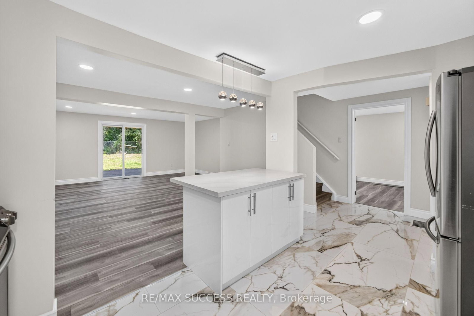 306 Sekura Street • Cambridge, ON photo 25