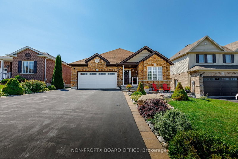 home for sale on 29 English Crescent