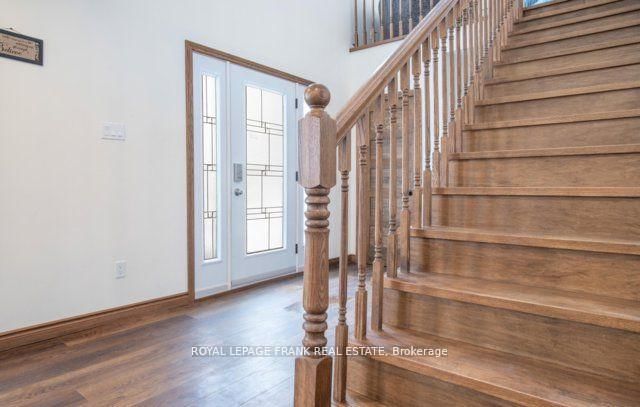614 KENSTONE BEACH Road