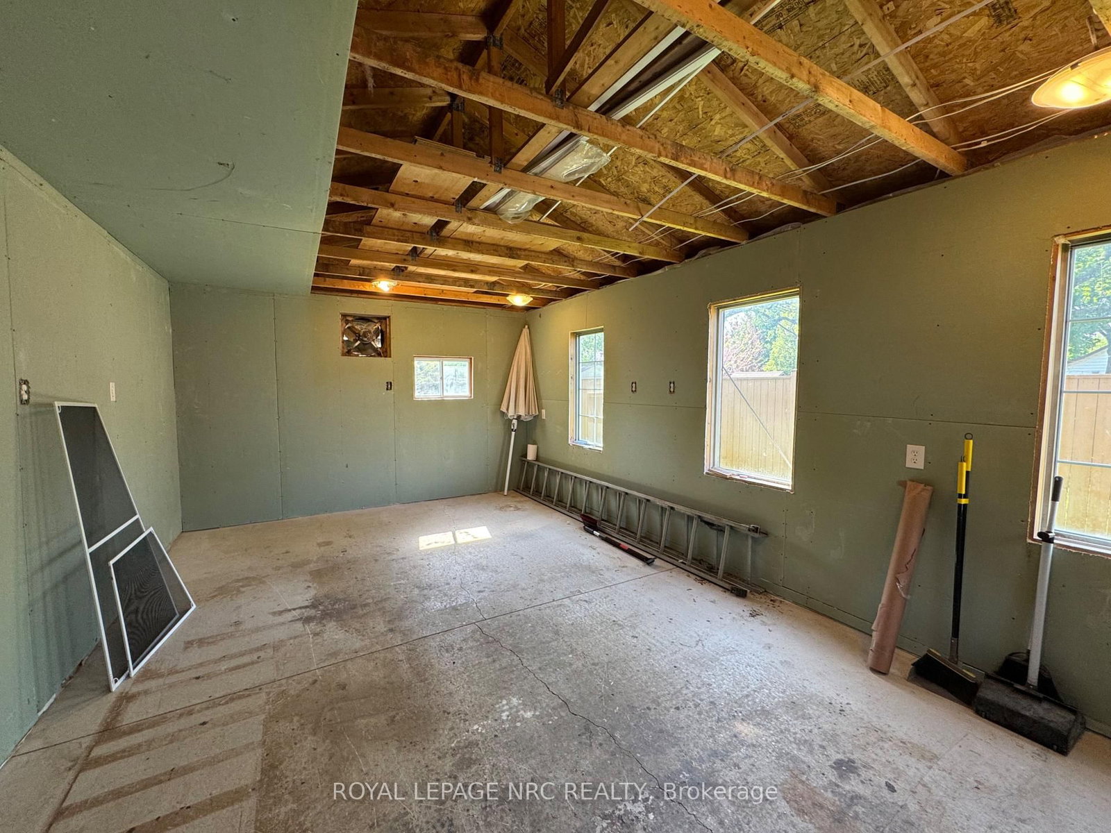 5 Victoria Street • St. Catharines, ON photo 35