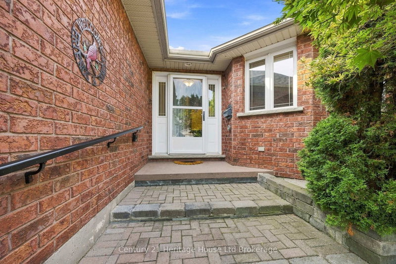 43 Beech Boulevard
