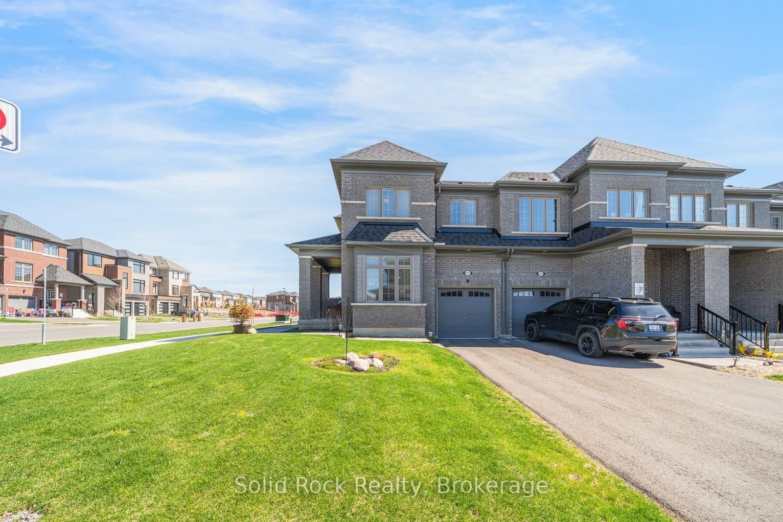 415 Trevor Street • Cobourg, ON photo 3