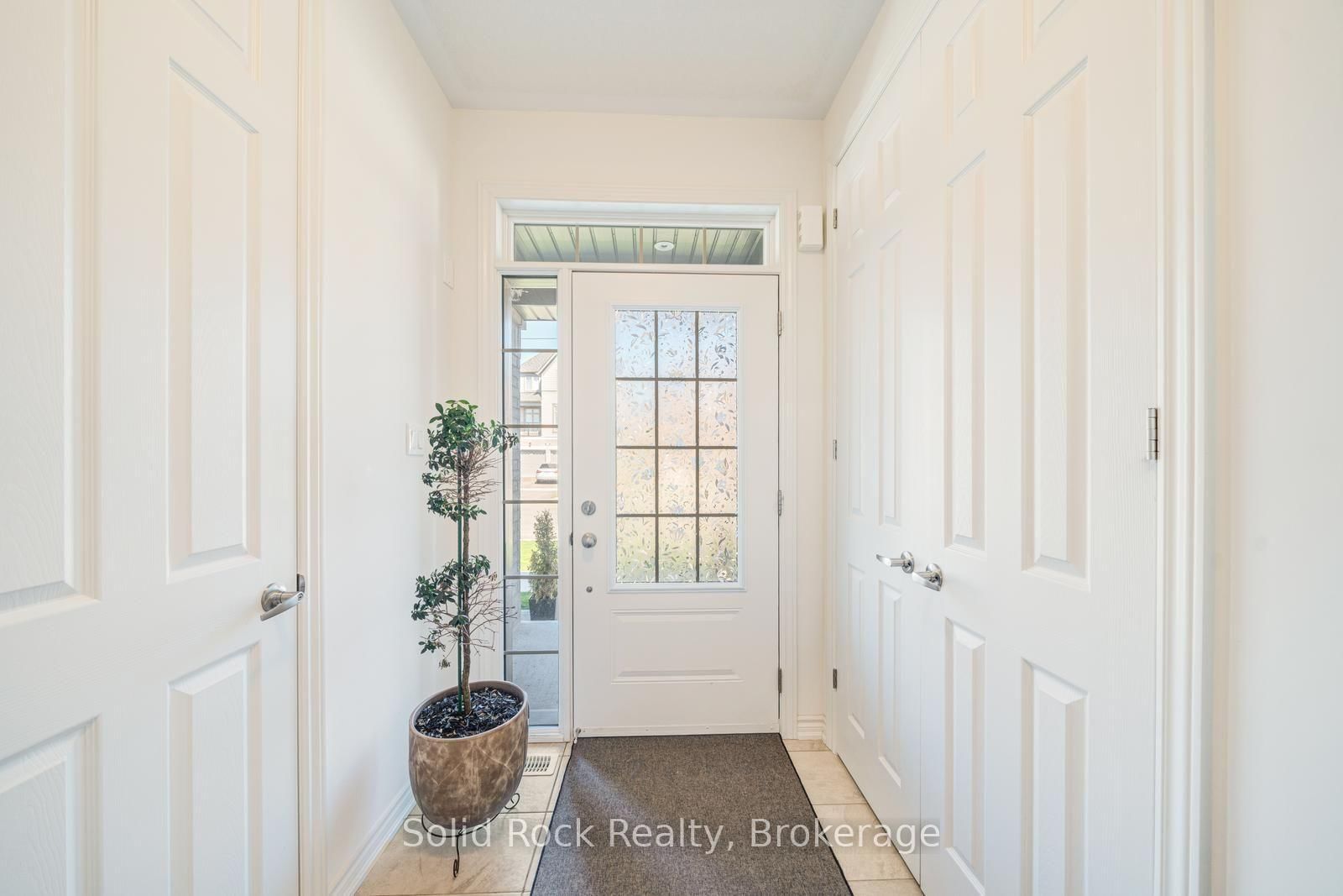 415 Trevor Street • Cobourg, ON photo 4
