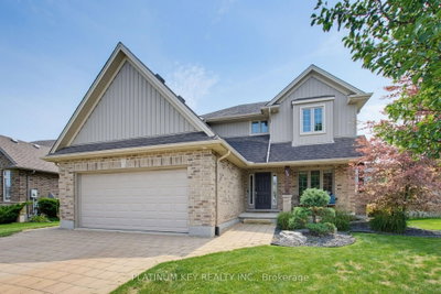 114 Jenna Drive • Strathroy-Caradoc, ON photo 2