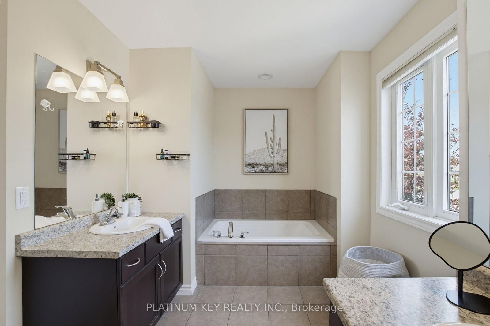 114 Jenna Drive • Strathroy-Caradoc, ON photo 23