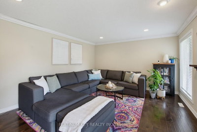 114 Jenna Drive • Strathroy-Caradoc, ON photo 9
