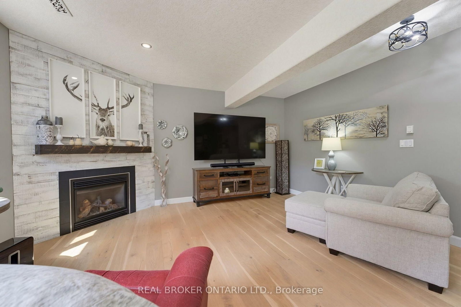 64 Carmichael Crescent • Brantford, ON photo 14