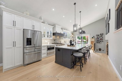64 Carmichael Crescent • Brantford, ON photo 8