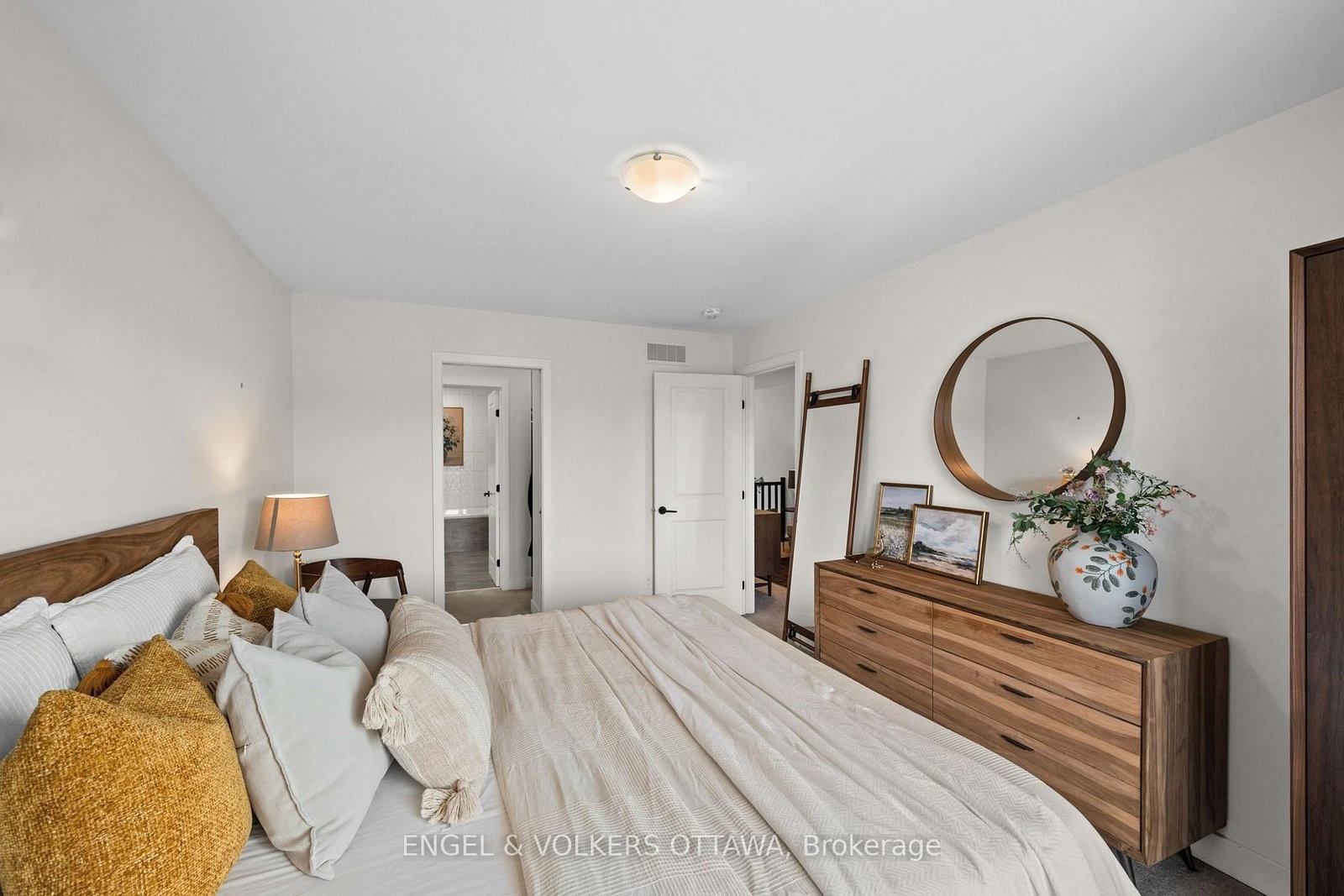 167 Longworth Avenue • Ottawa, ON photo 13