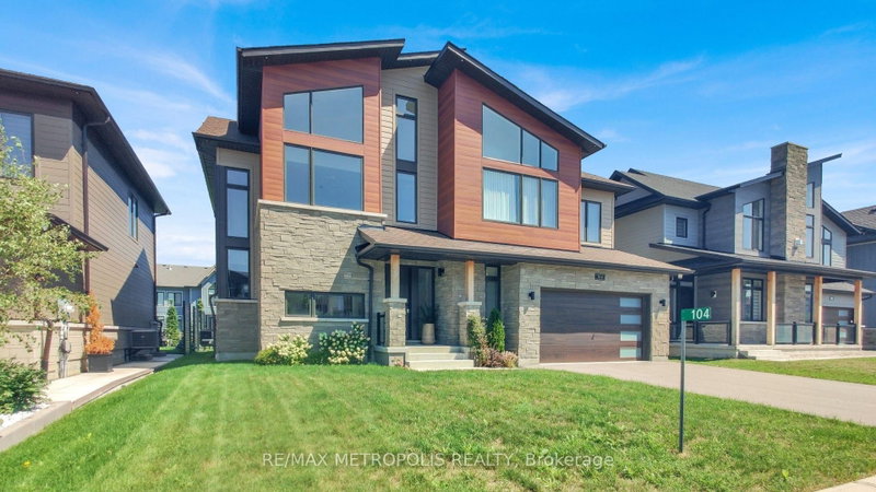 104 Stoneleigh Drive