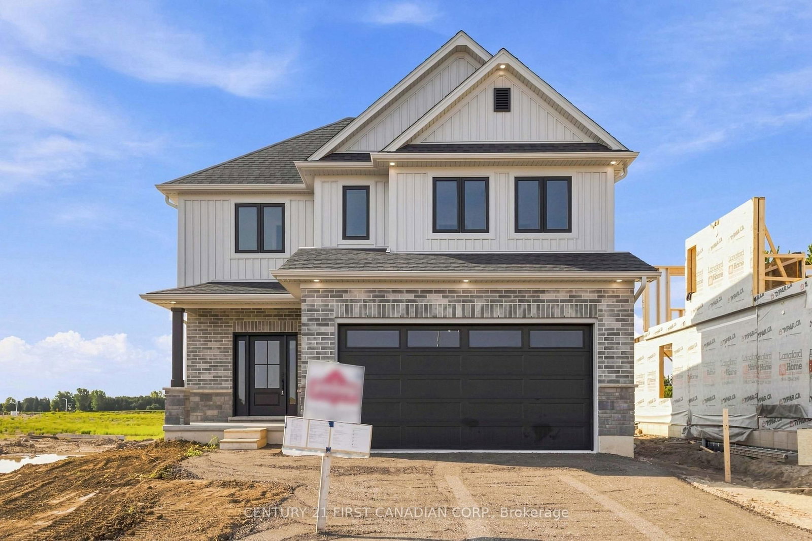 115 Addison Avenue • Lucan Biddulph, ON photo 1