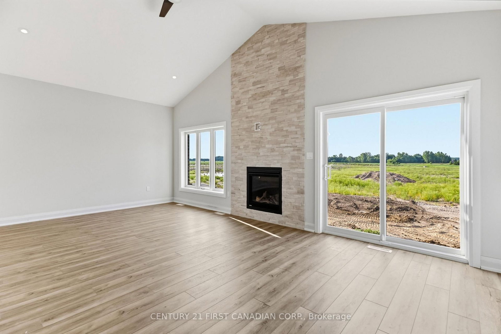 115 Addison Avenue • Lucan Biddulph, ON photo 14