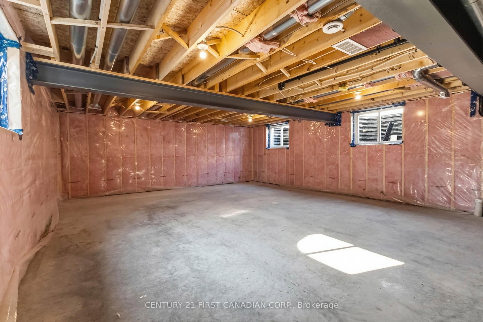 115 Addison Avenue • Lucan Biddulph, ON photo 33