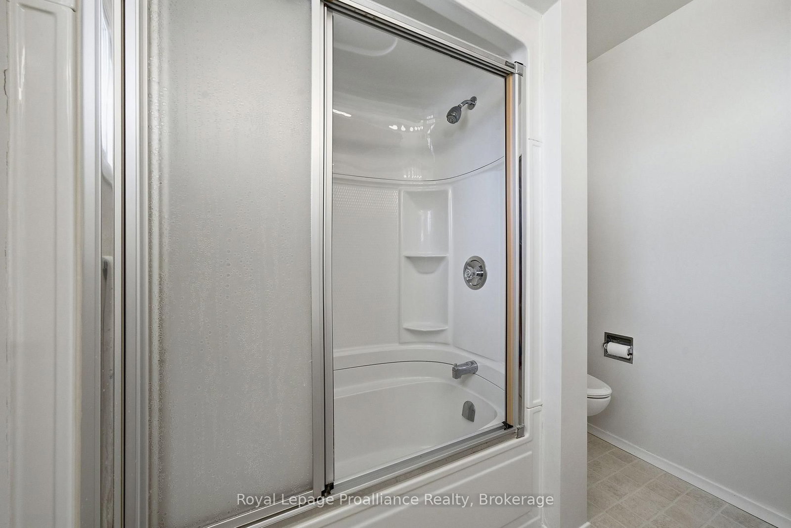 46 Edgehill Road • Belleville, ON photo 30