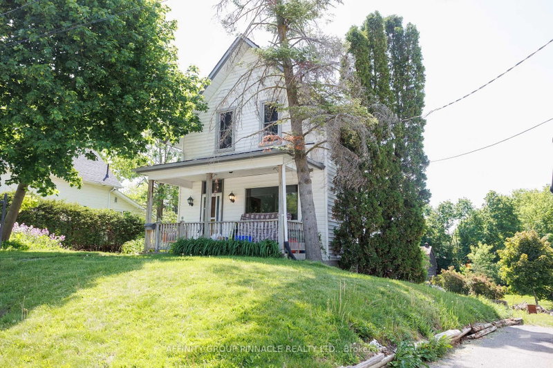 7 Colborne Street E