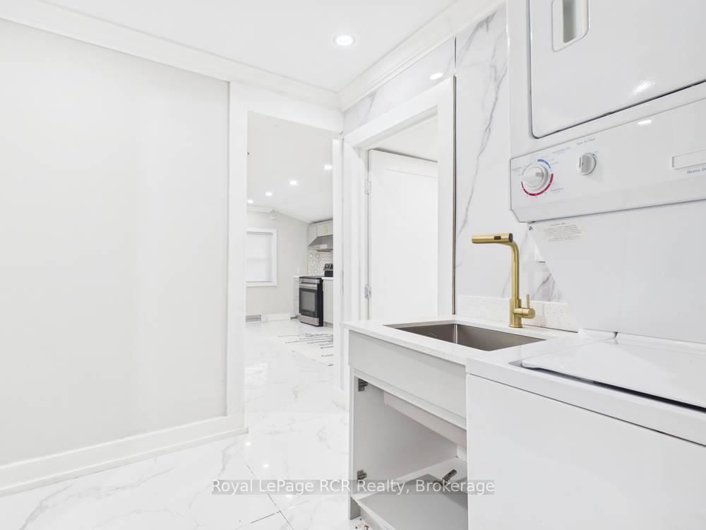 106 King Street • Kincardine, ON photo 14