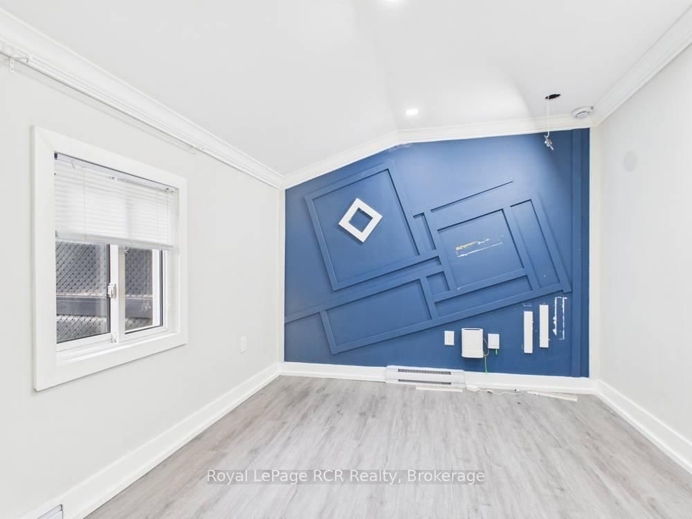 106 King Street • Kincardine, ON photo 15