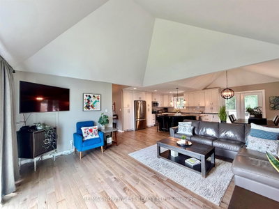 1708 Lyndy Place • Fort Frances, ON photo 5