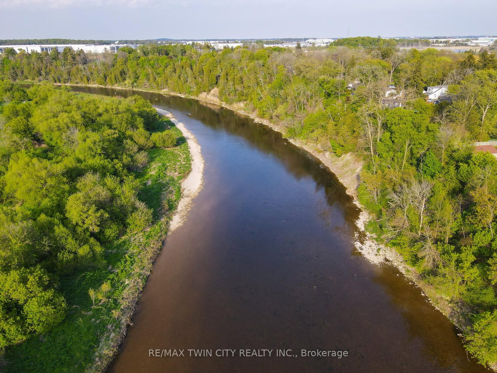 138 Riverbank Drive • Cambridge, ON photo 27