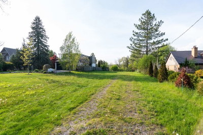 138 Riverbank Drive • Cambridge, ON photo 4