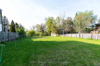 138 Riverbank Drive • Cambridge, ON photo 7