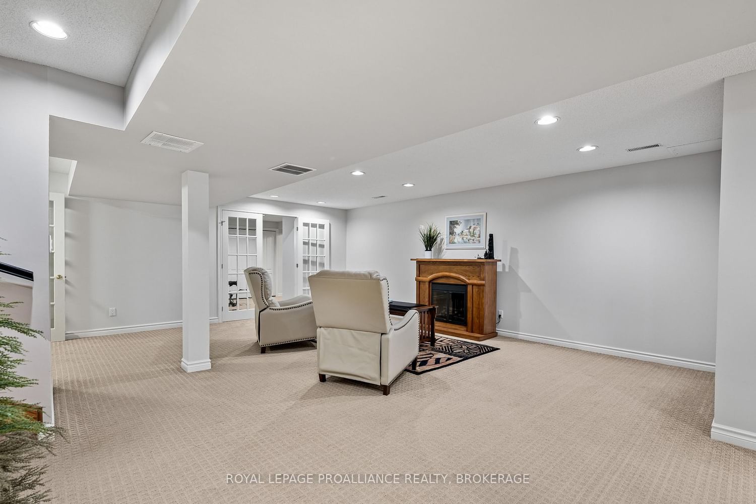 26 Kenwoods Circle • Kingston, ON photo 30