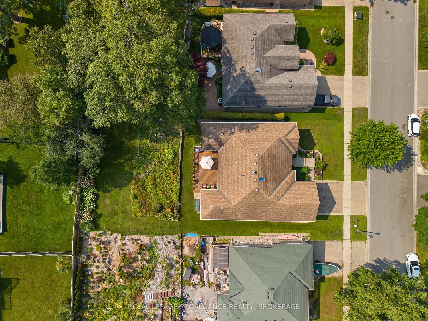 26 Kenwoods Circle • Kingston, ON photo 46