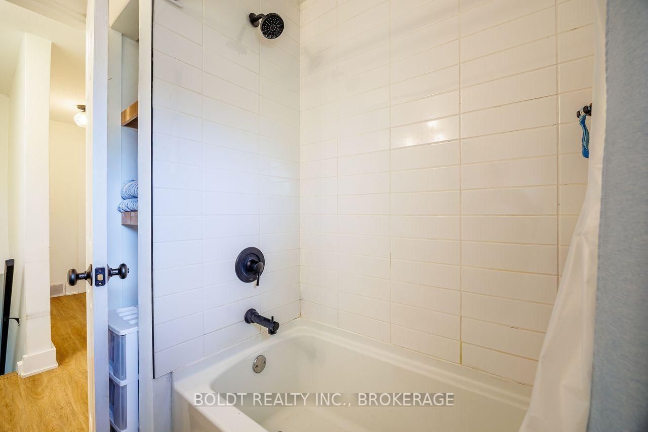 47 Brackencrest Road • St. Catharines, ON photo 14
