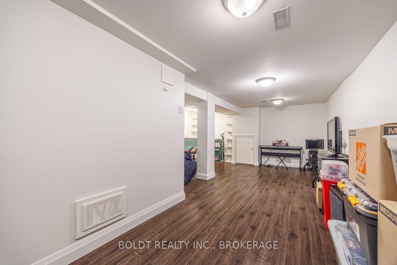 47 Brackencrest Road • St. Catharines, ON photo 15