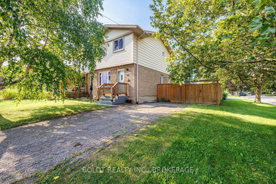 47 Brackencrest Road • St. Catharines, ON photo 2