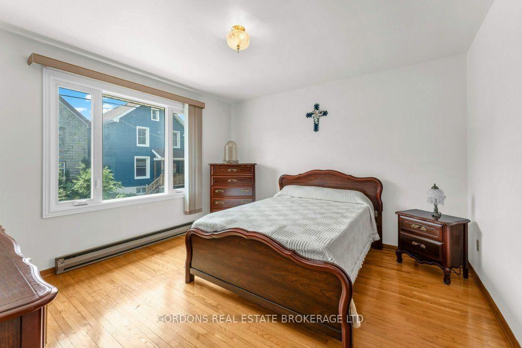 33 Plum Street • Kingston, ON photo 17
