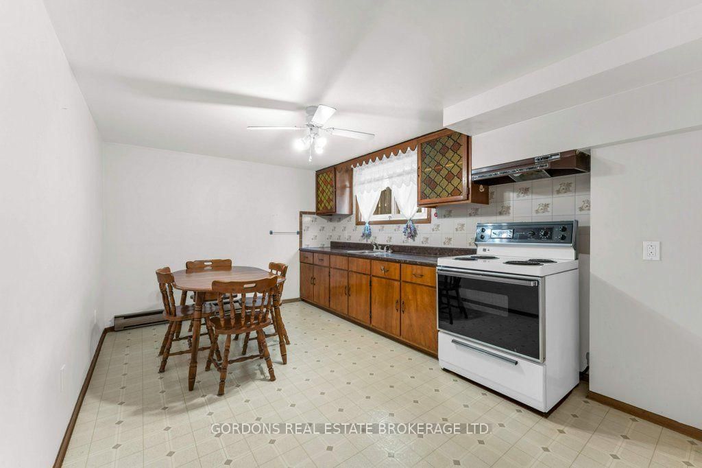 33 Plum Street • Kingston, ON photo 36