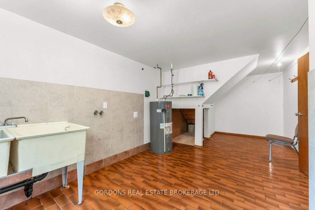 33 Plum Street • Kingston, ON photo 44