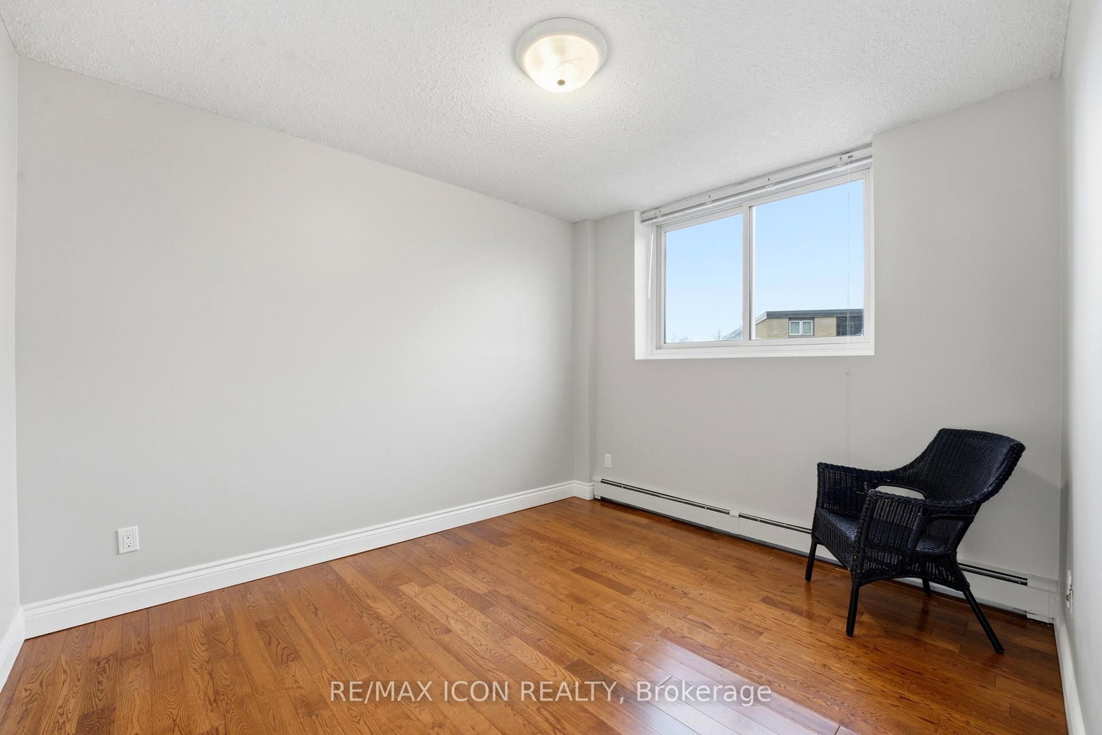 944 Caledonian View • #206 • Cambridge, ON photo 18