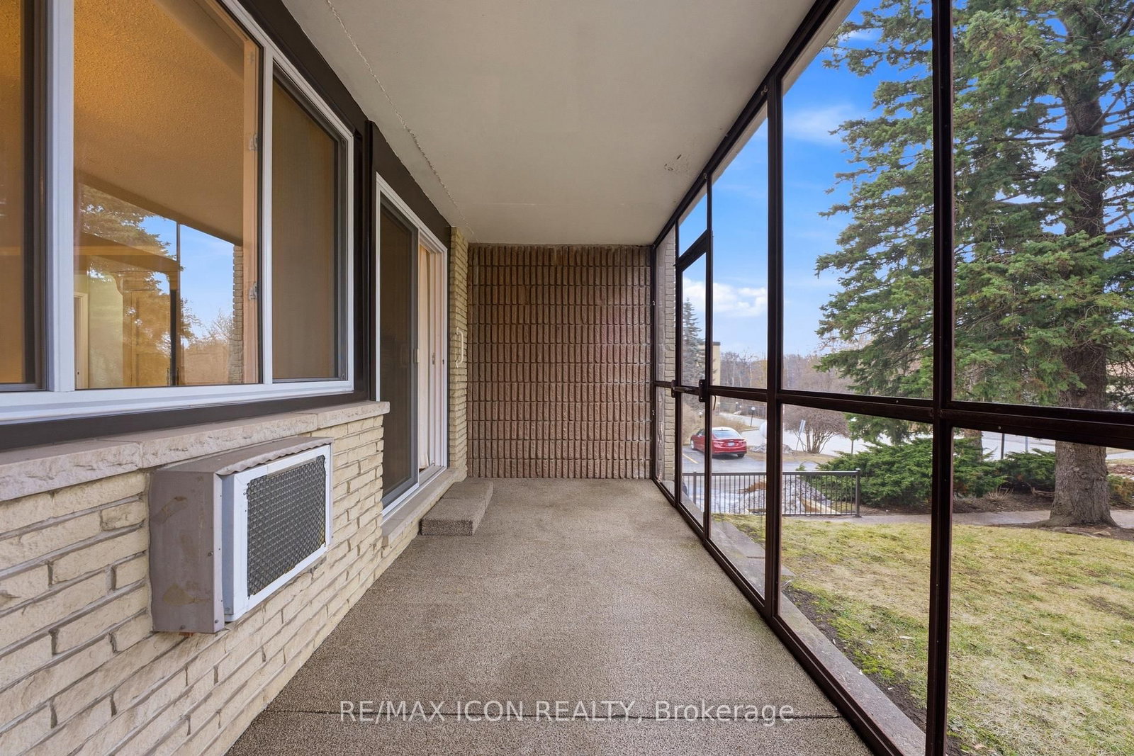 944 Caledonian View • #206 • Cambridge, ON photo 21
