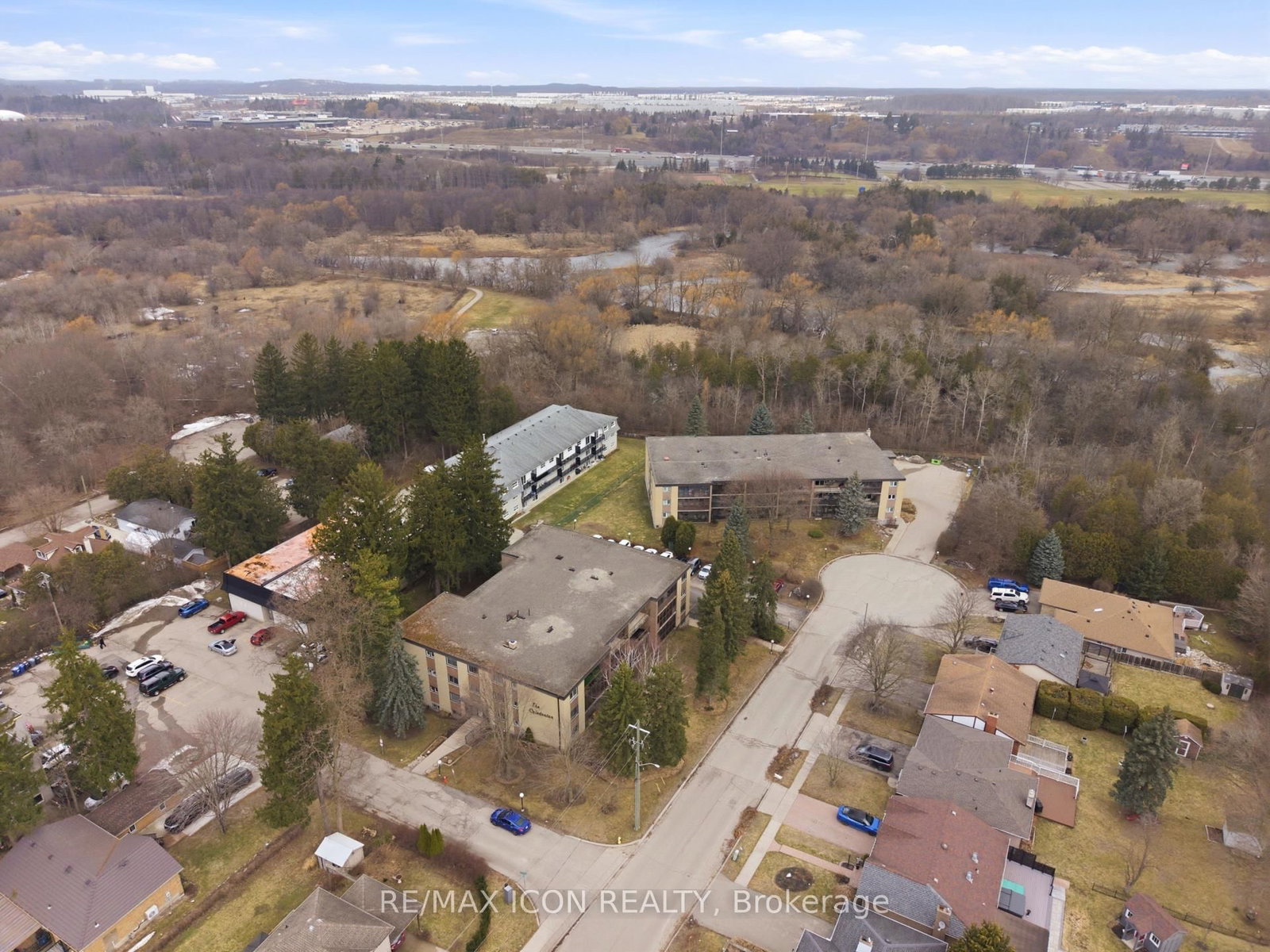 944 Caledonian View • #206 • Cambridge, ON photo 5