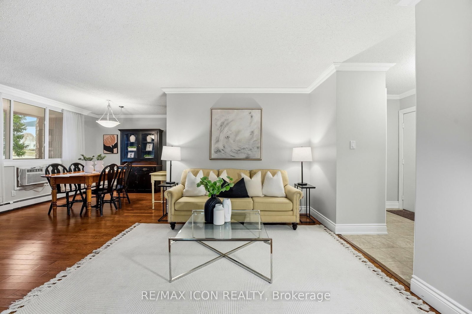 944 Caledonian View • #206 • Cambridge, ON photo 9