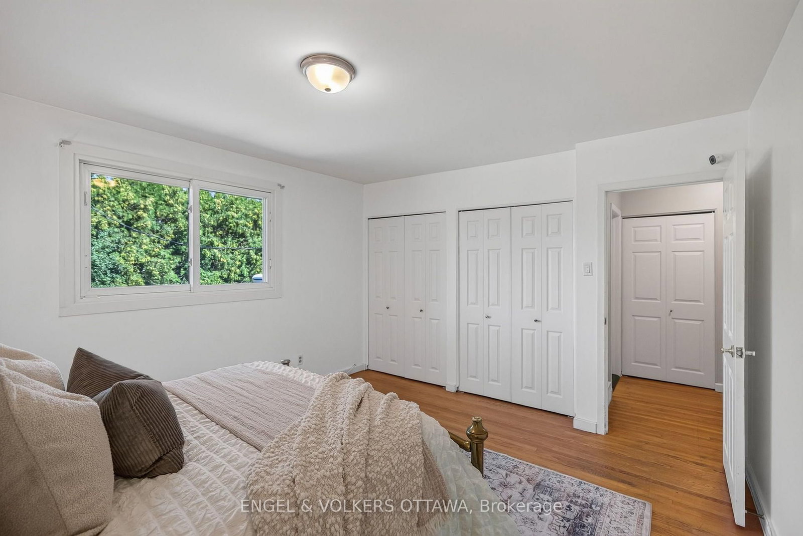 905 Garwood Avenue • Ottawa, ON photo 22