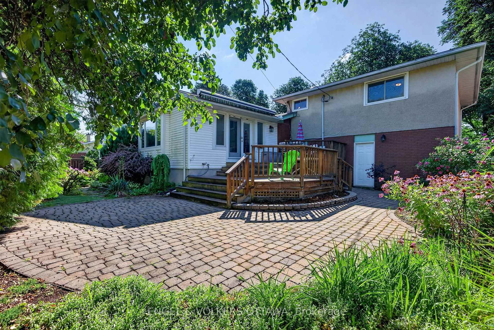 905 Garwood Avenue • Ottawa, ON photo 36