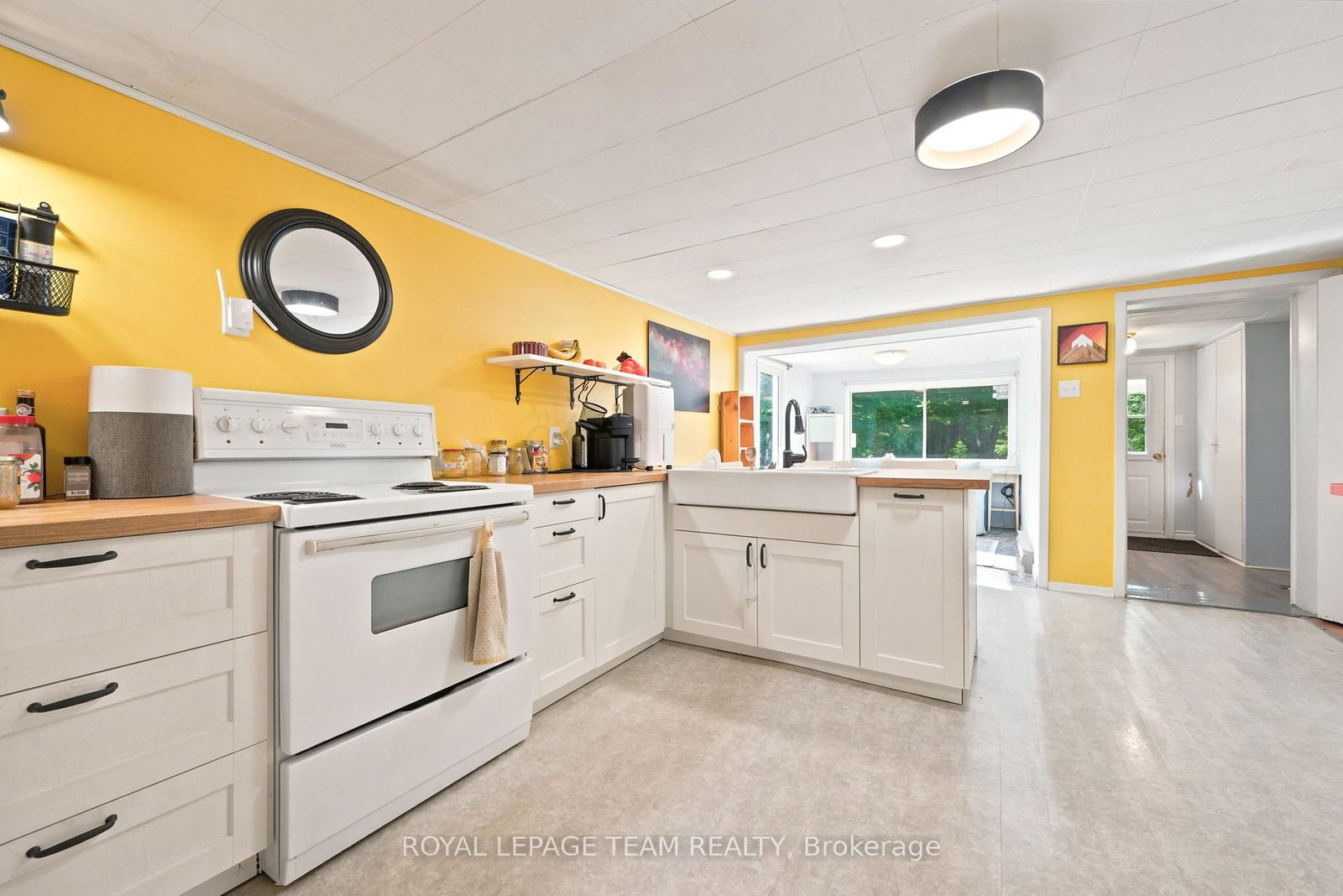 1448 Perrault Road • Eganville, ON photo 15