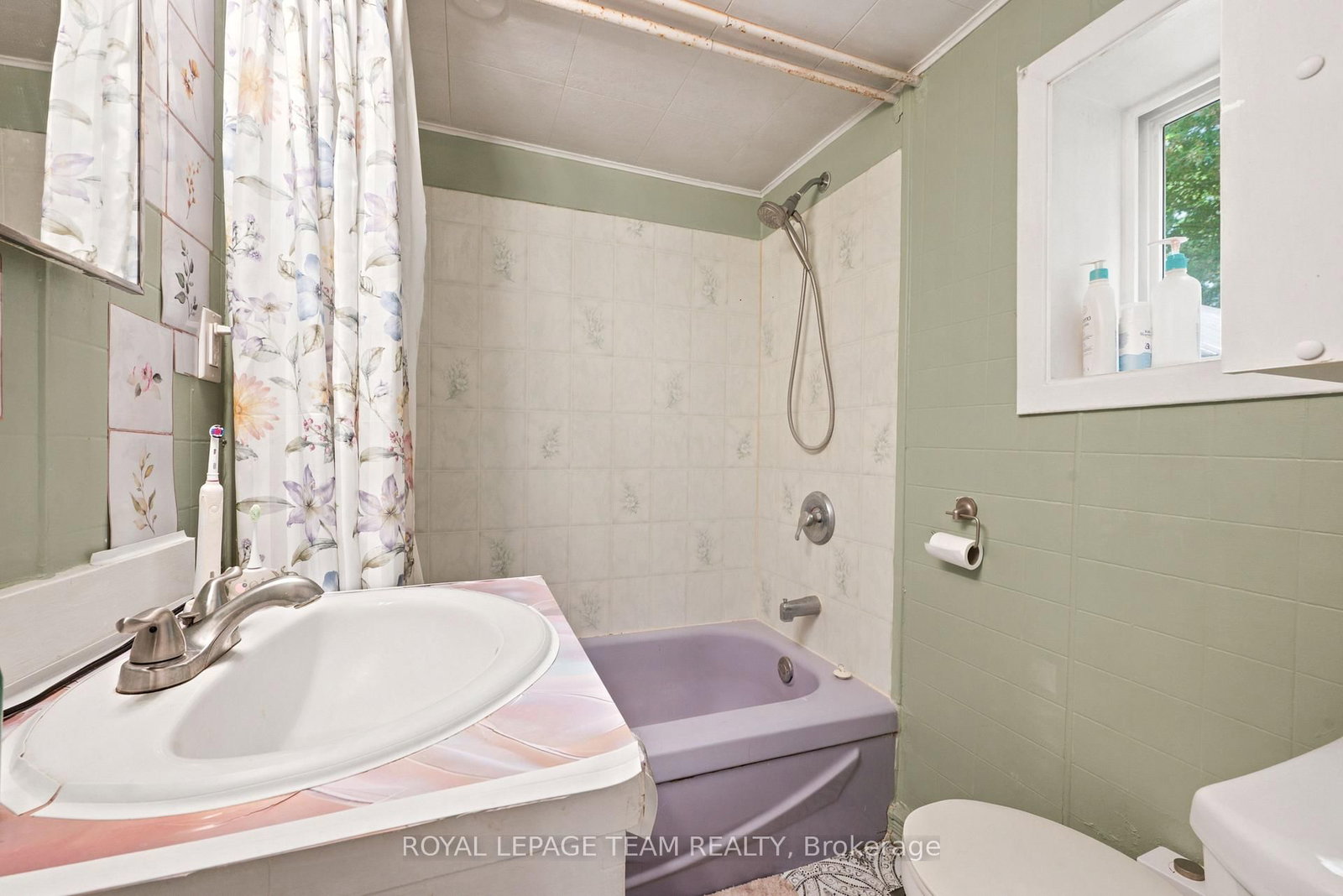 1448 Perrault Road • Eganville, ON photo 17