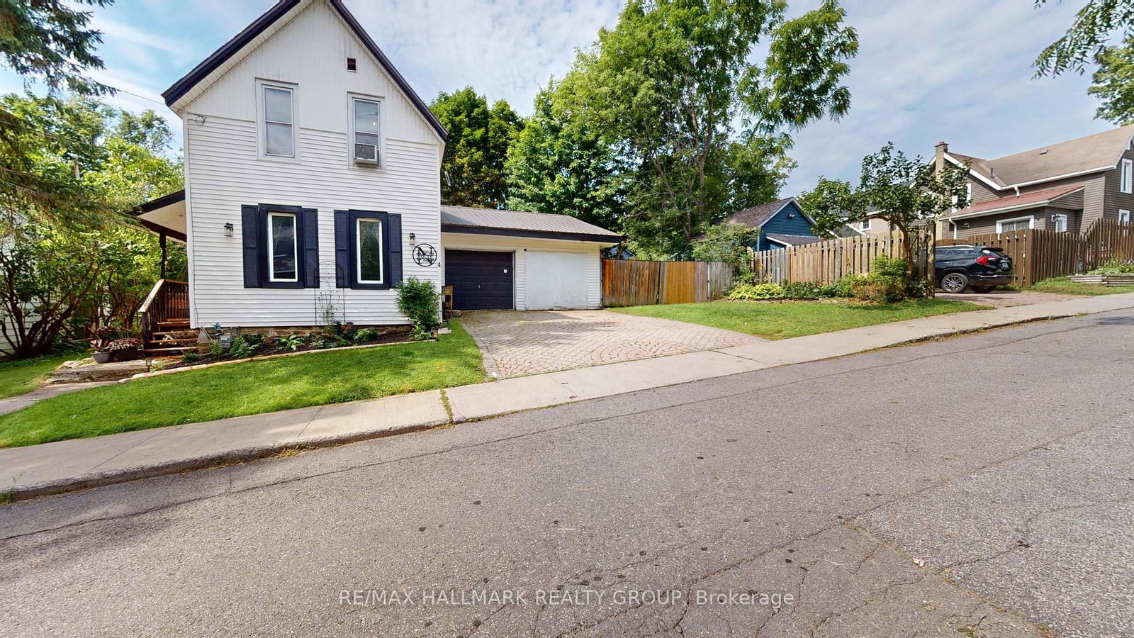 4 Franklin Street S • Brockville, ON photo 12