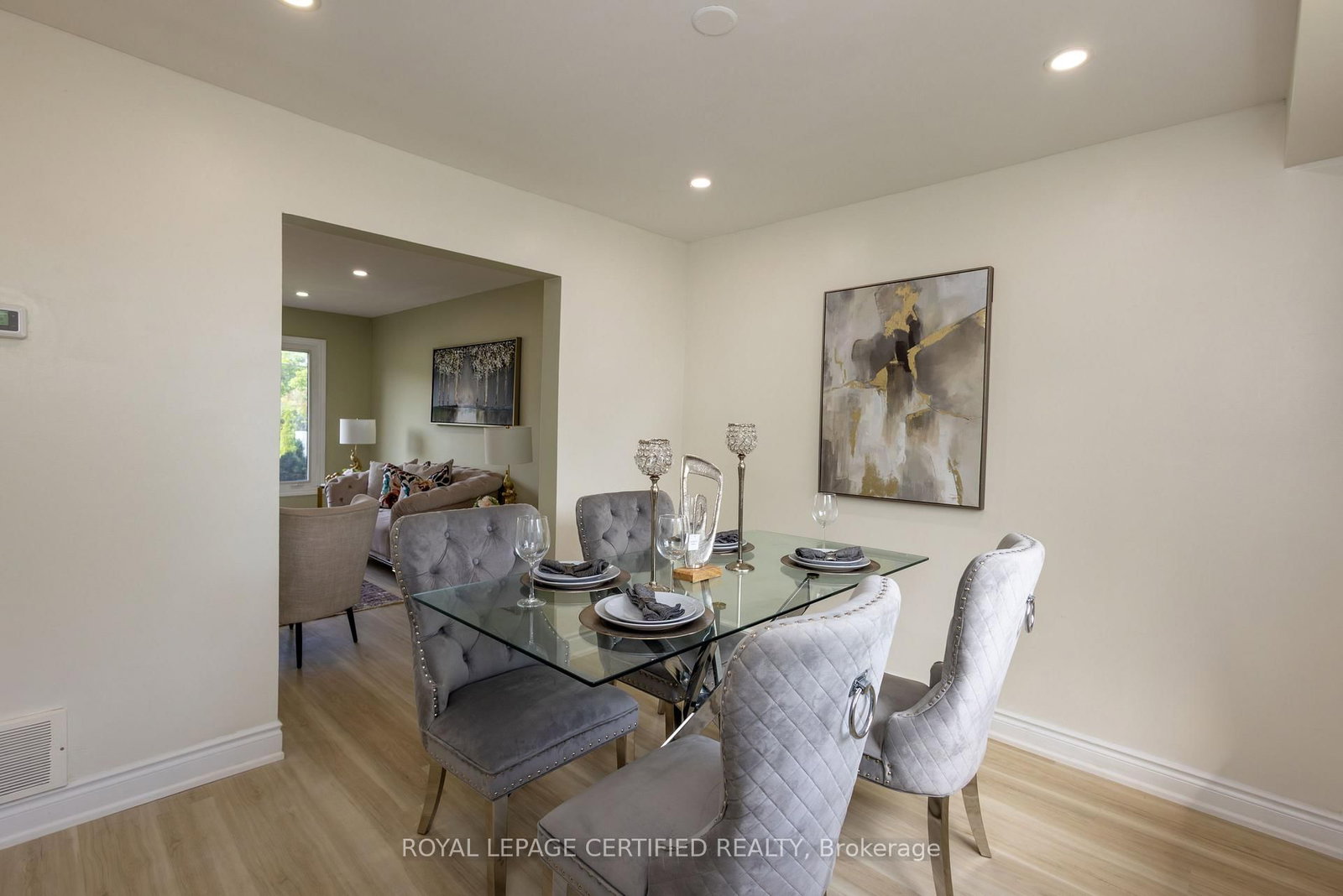 111 Limeridge Road W • Hamilton, ON photo 12