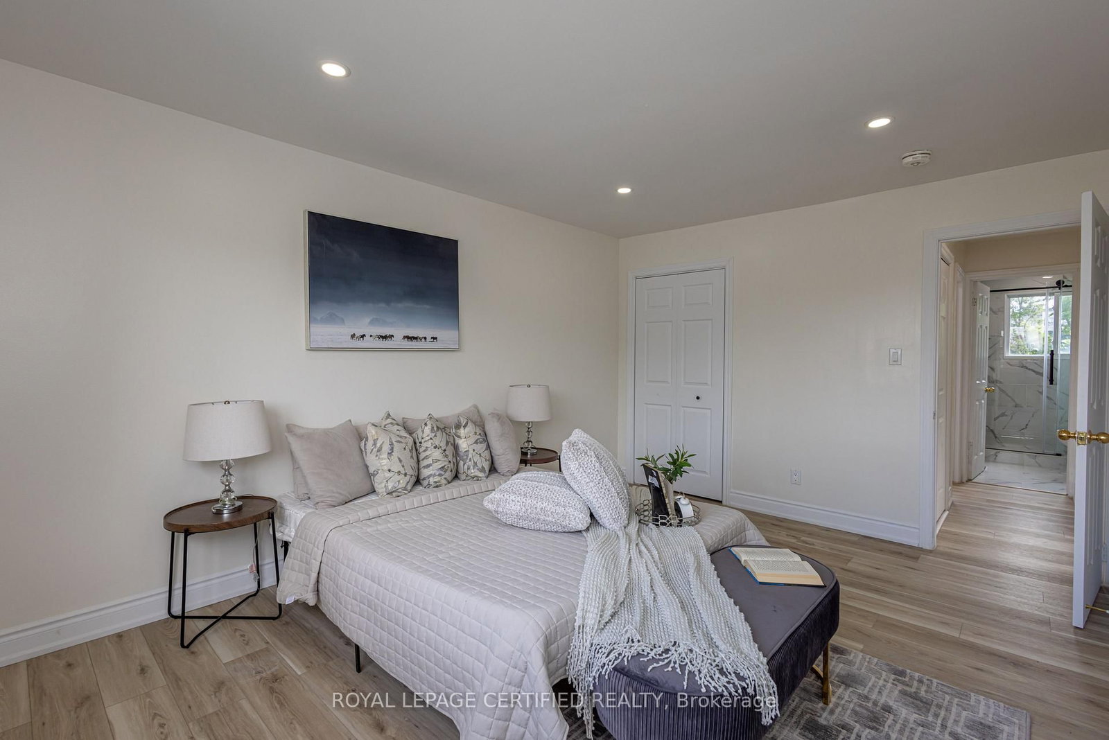 111 Limeridge Road W • Hamilton, ON photo 20